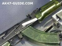 
Museum of Mikhail Kalashnikov, the designer of AK-47: limited edition of AK-47 of green color

 Click to enlarge the picture
 